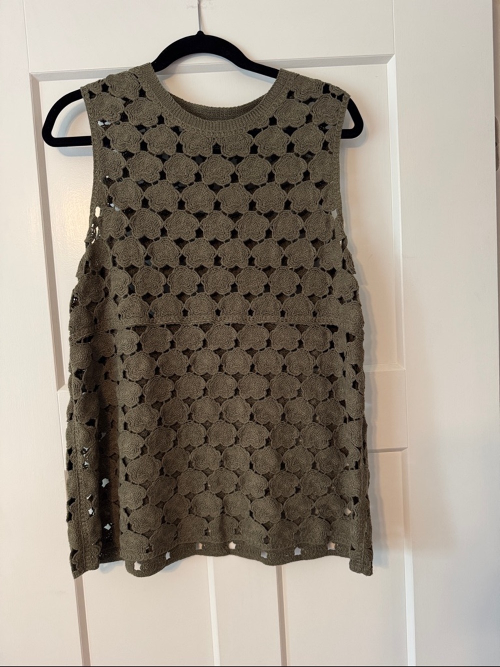Bobeau Sleeveless Crochet Tank Top - Olive Green